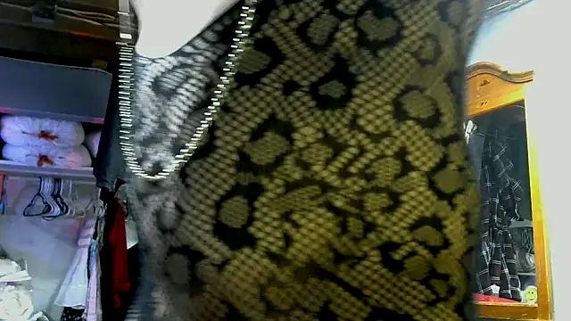 jjdirty6996 online show from November 29, 6:30 pm