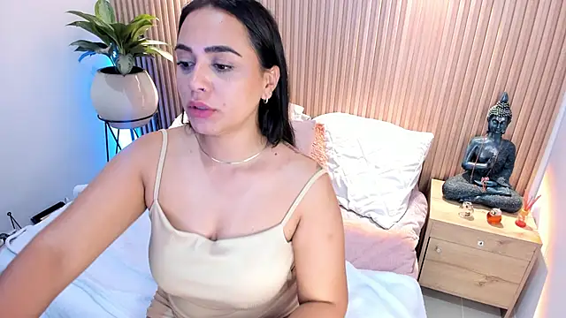 Snapshot of AMELIE_xx chatting on January 24, 5:10 am AMELIE xx online show from January 24, 5:10 am