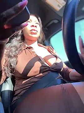 Belle    online show from February 21, 2:38 pm