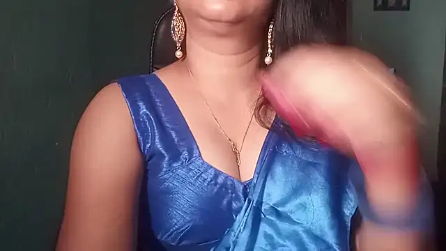 Snapshot of YourModhu chatting on June 15, 6:07 pm YourModhu online show from June 15, 6:07 pm