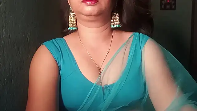 Snapshot of YourModhu chatting on June 4, 5:50 pm YourModhu online show from June 4, 5:50 pm