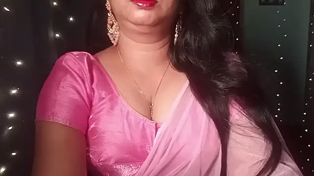 Snapshot of YourModhu chatting on July 1, 5:57 pm YourModhu online show from July 1, 5:57 pm