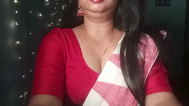 Snapshot of YourModhu chatting on July 9, 8:59 am YourModhu online show from July 9, 8:59 am