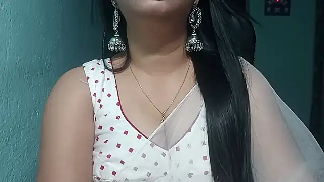 Snapshot of YourModhu chatting on November 11, 5:52 pm YourModhu online show from November 11, 5:52 pm