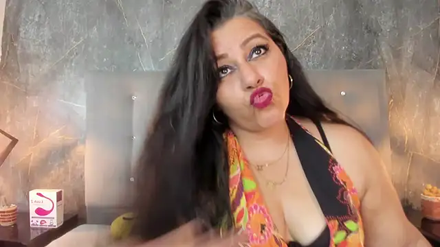 SexxyPamela online show from May 27, 7:54 pm