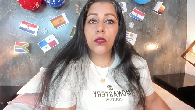 Snapshot of SexxyPamela chatting on June 29, 7:35 pm SexxyPamela online show from June 29, 7:35 pm