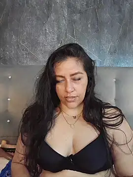 SexxyPamela online show from March 22, 7:48 pm