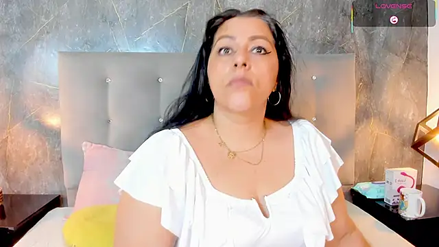 SexxyPamela online show from March 25, 7:24 pm