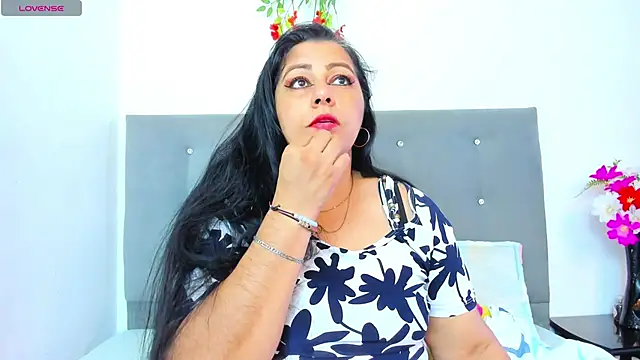 Snapshot of SexxyPamela chatting on September 18, 7:39 pm SexxyPamela online show from September 18, 7:39 pm