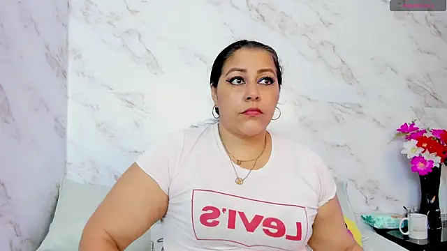 SexxyPamela online show from October 28, 7:02 pm