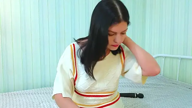  Lily  online show from February 6, 8:54 am