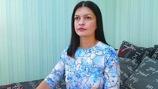  Lily  online show from February 7, 12:24 pm