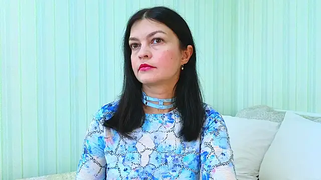  Lily  online show from March 5, 8:55 am