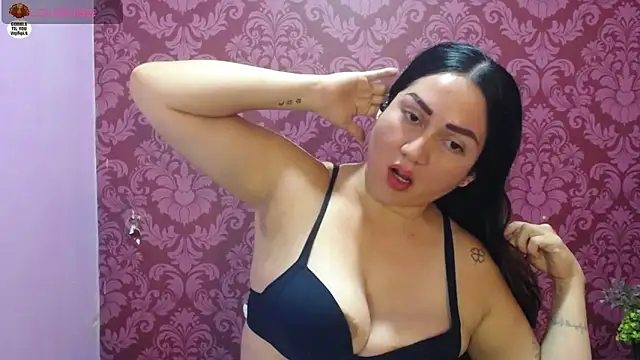 juliana diaz online show from April 15, 11:27 am