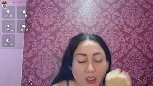 juliana diaz online show from June 4, 11:48 am