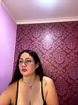 juliana diaz online show from December 15, 11:27 am