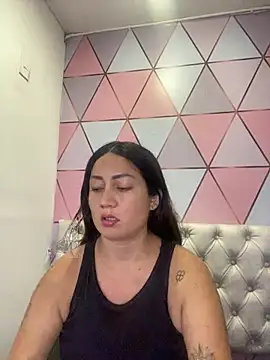 Snapshot of juliana_diaz chatting on October 8, 6:41 pm juliana diaz online show from October 8, 6:41 pm