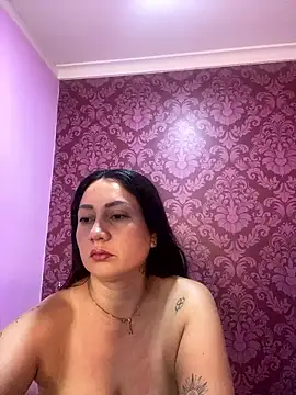 juliana diaz online show from January 9, 11:17 am