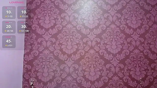 juliana diaz online show from July 16, 1:19 pm