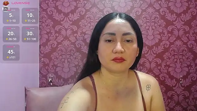 juliana diaz online show from June 12, 11:41 am