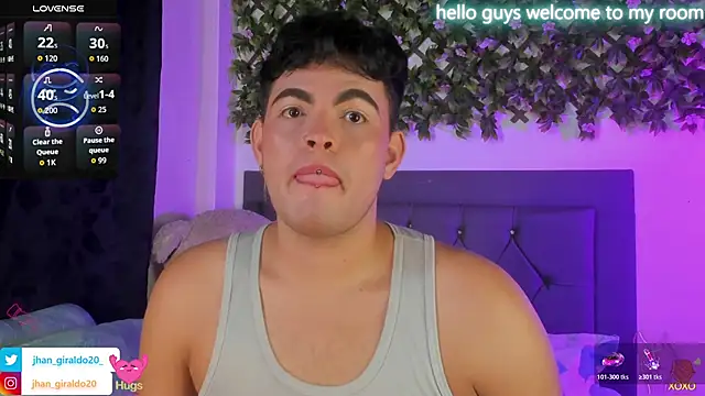 Snapshot of kamii_22 chatting on February 9, 11:08 am kamii 22 online show from February 9, 11:08 am