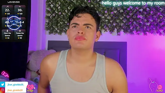 Snapshot of kamii_22 chatting on February 11, 10:04 am kamii 22 online show from February 11, 10:04 am