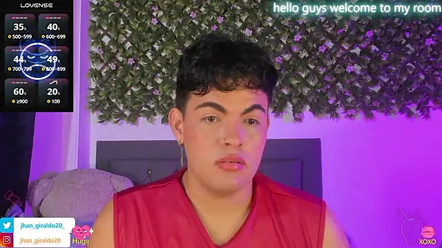 Snapshot of kamii_22 chatting on February 15, 1:43 pm kamii 22 online show from February 15, 1:43 pm