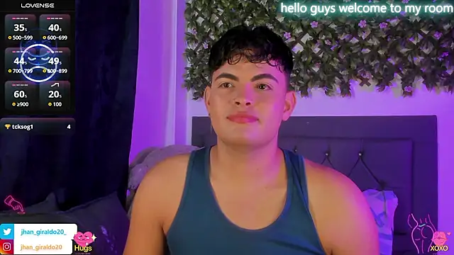 Snapshot of kamii_22 chatting on February 21, 12:07 pm kamii 22 online show from February 21, 12:07 pm