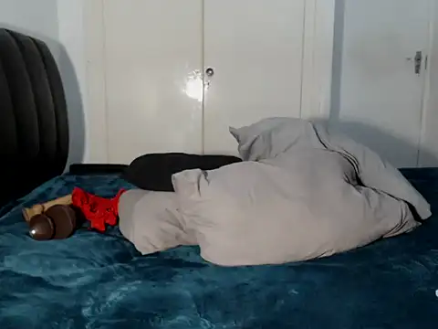Snapshot of BigButtGodess chatting on June 7, 2:06 am BigButtGodess online show from June 7, 2:06 am