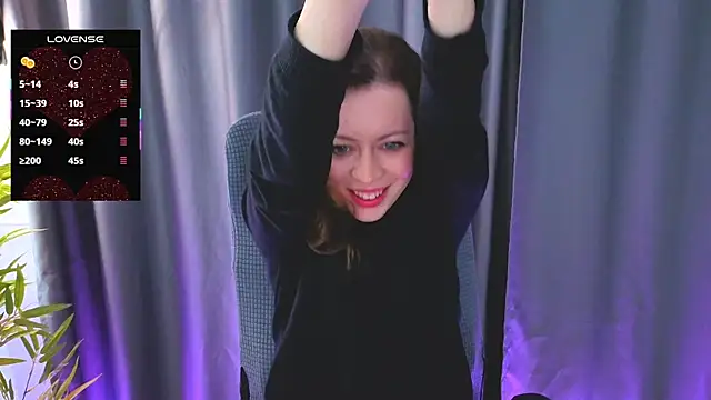 GirlfriendNina online show from February 13, 10:15 am