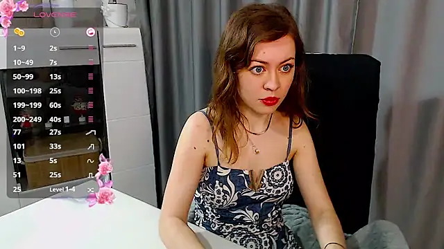 GirlfriendNina online show from February 4, 4:37 am