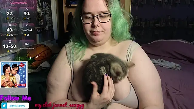 JannetPie online show from December 4, 7:18 am