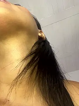 AlondraDiossa03 online show from April 14, 2:44 pm