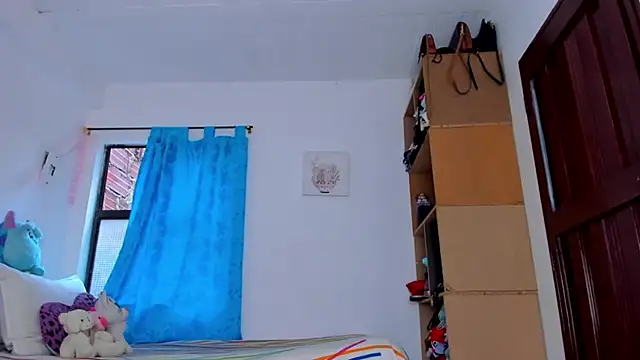 AlondraDiossa03 online show from November 8, 8:23 pm