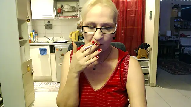 Snapshot of Ala-N-Dala chatting on December 20, 7:11 am Ala-N-Dala online show from December 20, 7:11 am