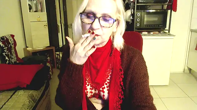 Snapshot of Ala-N-Dala chatting on March 13, 11:16 pm Ala-N-Dala online show from March 13, 11:16 pm