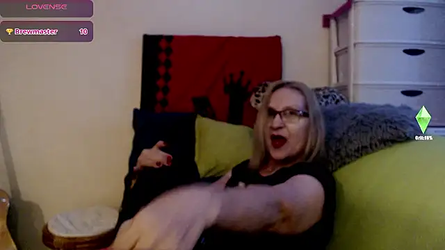 Snapshot of Ala-N-Dala chatting on January 14, 5:33 am Ala-N-Dala online show from January 14, 5:33 am