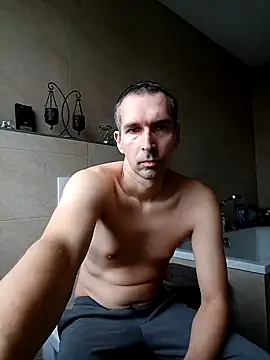 Snapshot of Geiler-boy313 chatting on January 19, 9:01 am Geiler-boy313 online show from January 19, 9:01 am