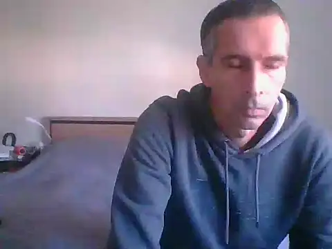 Snapshot of Geiler-boy313 chatting on September 29, 7:15 am Geiler-boy313 online show from September 29, 7:15 am