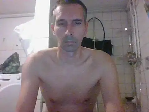 Snapshot of Geiler-boy313 chatting on December 26, 7:16 pm Geiler-boy313 online show from December 26, 7:16 pm