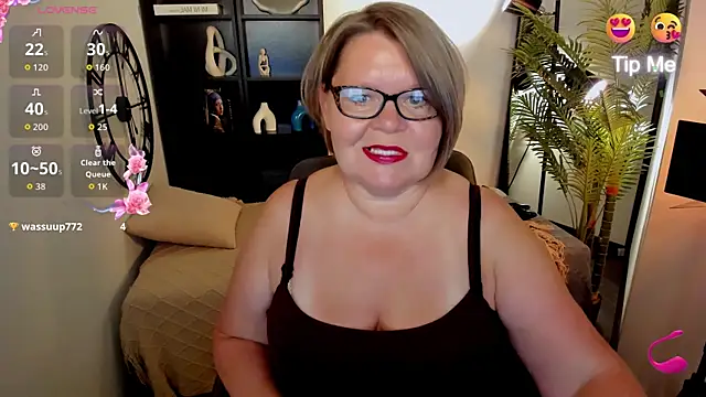 Shannonshine online show from July 22, 1:24 pm