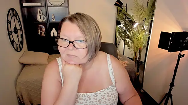 Shannonshine online show from July 20, 1:57 pm