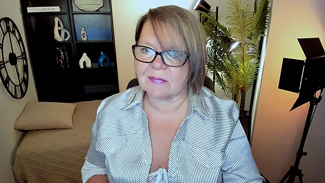 Shannonshine online show from July 17, 1:19 pm