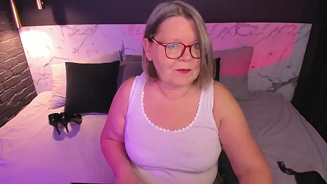 Shannonshine online show from November 5, 1:14 pm