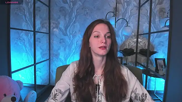 MirandaGlow online show from April 5, 5:36 am