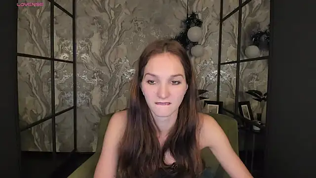 MirandaGlow online show from January 9, 5:44 am