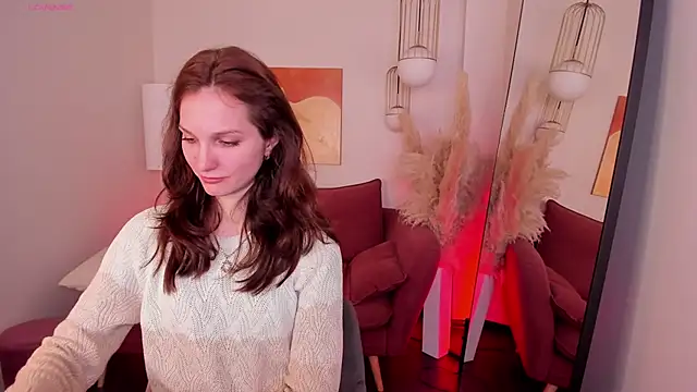 MirandaGlow online show from April 24, 5:42 am