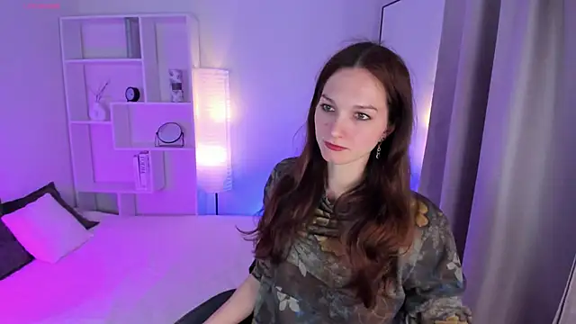 MirandaGlow online show from April 9, 5:42 am