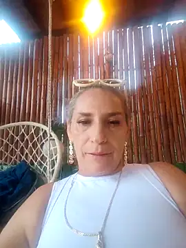 Snapshot of Lossexycacha chatting on January 5, 10:46 pm Lossexycacha online show from January 5, 10:46 pm