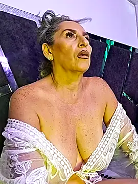 Lossexycacha online show from March 26, 9:35 pm